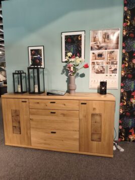 Sideboard