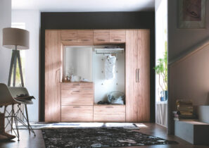 Garderobe Rom