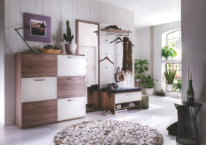 Garderobe Rom
