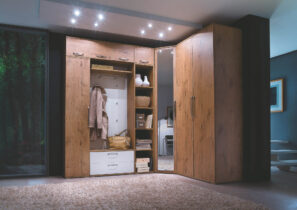 Garderobe Rom